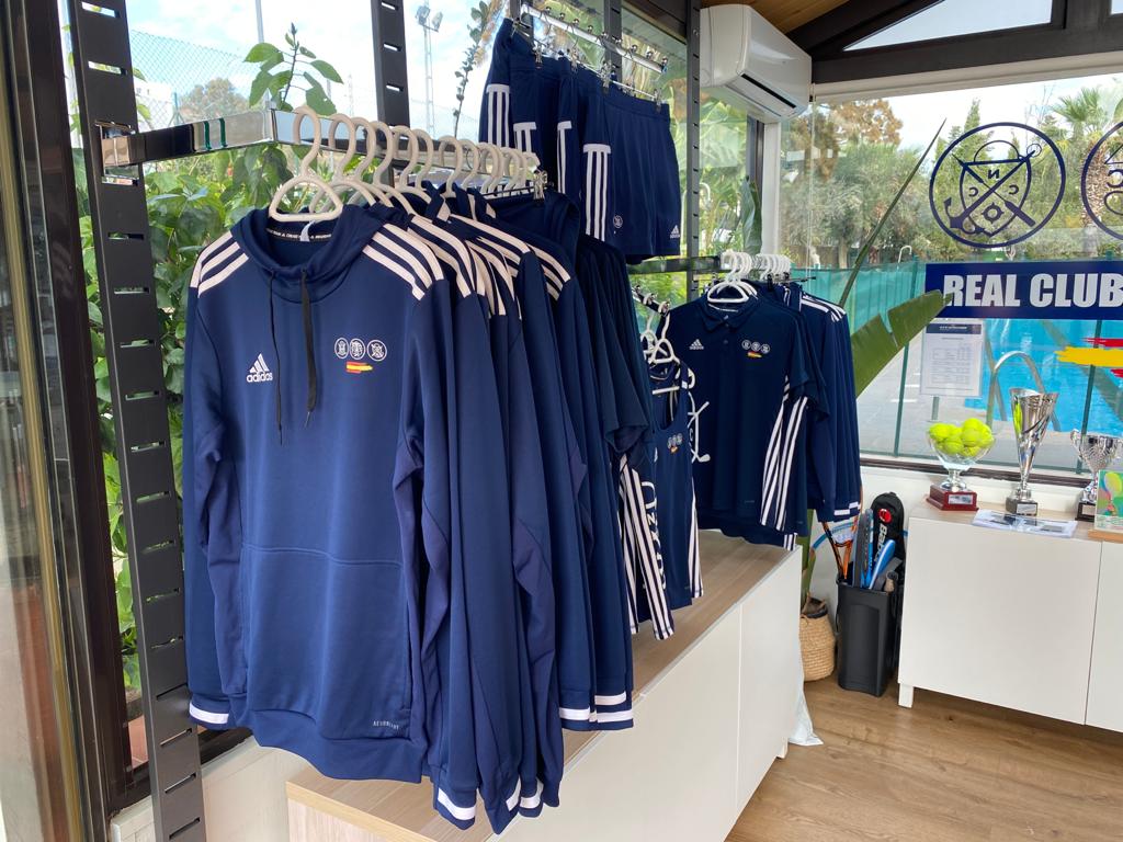 Nueva Equipación oficial
