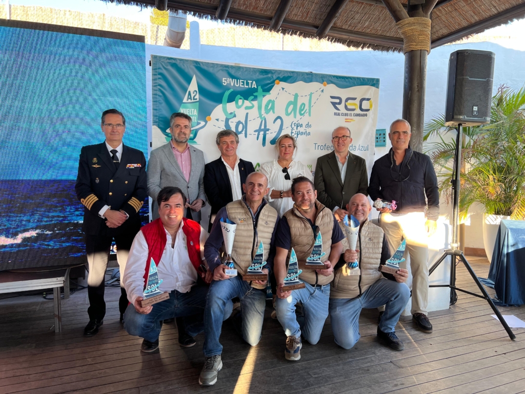 La embarcación ‘Uxama’ de Pablo Valenzuela y Alejandro García gana la 5ª Regata Vuelta Costa del Sol A Dos, Trofeo Senda Azul