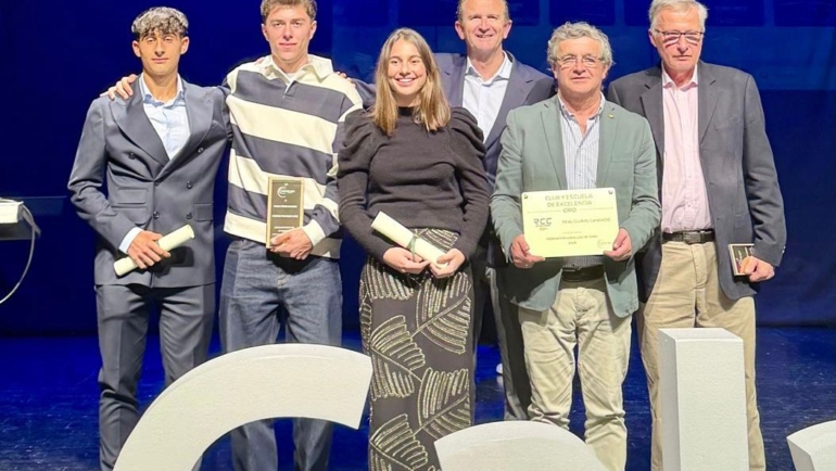 El Real Club El Candado, distinguido con la Excelencia Oro en la II Gala del Siglo XXI de la Federación Andaluza de Tenis