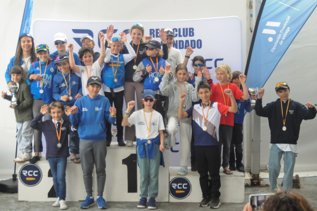 El Real Club El Candado celebra con éxito la segunda etapa del Circuito Provincial de Optimist 2026 